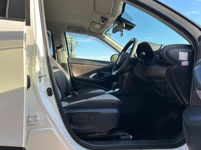 ヤリスクロス ハイブリッドZ 冠水歴車ナビバックカメラ禁煙車セーフティセンスプリクラッシュセーフティークルーズコントロールスマートキー2本Pスタート前席シートヒーターオートマチックハイビームハイブリッド車ドラレコ純正アルミイモビ付(44枚目)