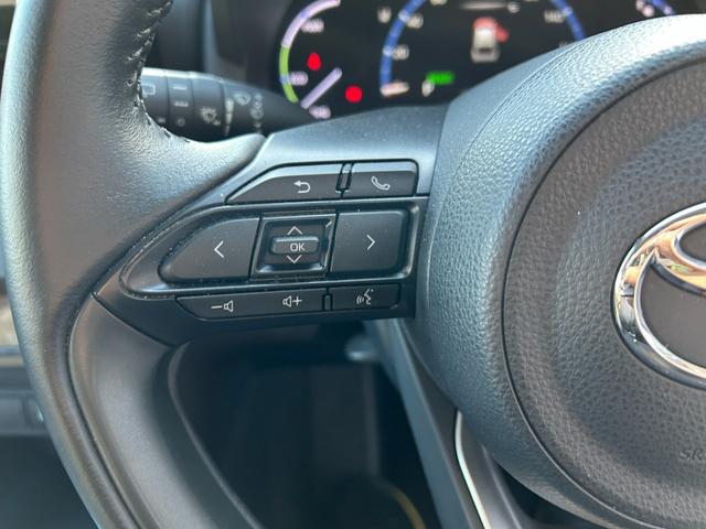 ヤリスクロス ハイブリッドZ 冠水歴車ナビバックカメラ禁煙車セーフティセンスプリクラッシュセーフティークルーズコントロールスマートキー2本Pスタート前席シートヒーターオートマチックハイビームハイブリッド車ドラレコ純正アルミイモビ付(70枚目)