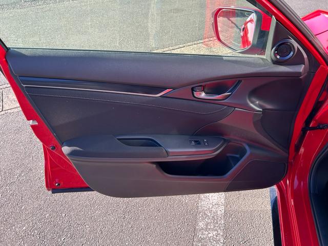 �����Ԕ̔��Ȃ�ł͂̌o���Ɛ��m����L�x�Ɏ������X�^�b�t�����Ȃ��̃j�[�Y�ɂ��������ԁE�����ԕی������񋟁������x�����ς����