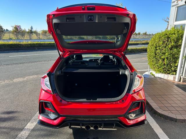 �I�[�_�[�Ԃ��s���Ă���܂��B���X�܂̍݌ɂ������񂹉\�Ȃ̂ł��C�y�ɂ����k��������