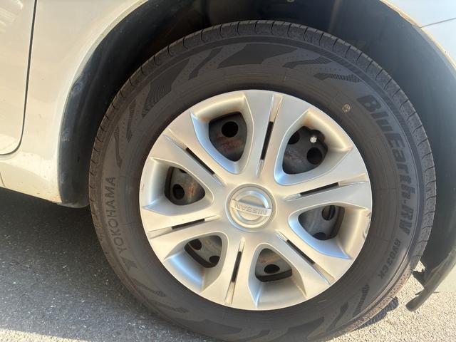 ノート Ｘ　ＤＩＧ－Ｓ　エマージェンシーブレーキパッケージ　ナビＴＶバックカメラアラウンドビューモニターＥＴＣ車載器禁煙車エマージェンシーブレーキ自動防眩式ルームミラーヒーター付ドアミラーホワイトパールスマートキーＰスタートイモビ衝突安全ボディースペアタイヤ付（36枚目）