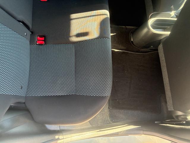 ノート X DIG-S エマージェンシーブレーキパッケージ ナビTVバックカメラアラウンドビューモニターETC車載器禁煙車エマージェンシーブレーキ自動防眩式ルームミラーヒーター付ドアミラーホワイトパールスマートキーPスタートイモビ衝突安全ボディースペアタイヤ付(57枚目)