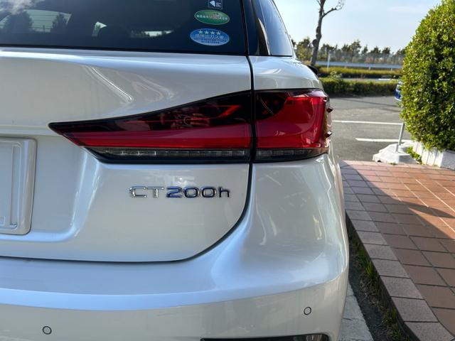 ＣＴ ＣＴ２００ｈ　バージョンＣ　冠水歴車ナビＴＶバックカメラＥＴＣ車載器ＢＴオーディオ対応セーフティセンスリクラッシュセーフティー禁煙車ドライブレコーダーパドルシフトクルコンスマートキー２本オートマチックハイビーム前席シートヒーター（19枚目）