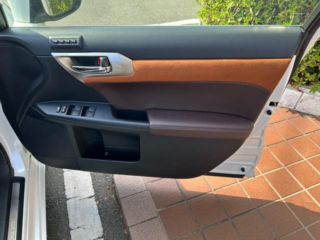 ＣＴ ＣＴ２００ｈ　バージョンＣ　冠水歴車ナビＴＶバックカメラＥＴＣ車載器ＢＴオーディオ対応セーフティセンスリクラッシュセーフティー禁煙車ドライブレコーダーパドルシフトクルコンスマートキー２本オートマチックハイビーム前席シートヒーター（38枚目）