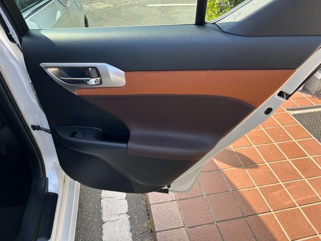 ＣＴ ＣＴ２００ｈ　バージョンＣ　冠水歴車ナビＴＶバックカメラＥＴＣ車載器ＢＴオーディオ対応セーフティセンスリクラッシュセーフティー禁煙車ドライブレコーダーパドルシフトクルコンスマートキー２本オートマチックハイビーム前席シートヒーター（53枚目）