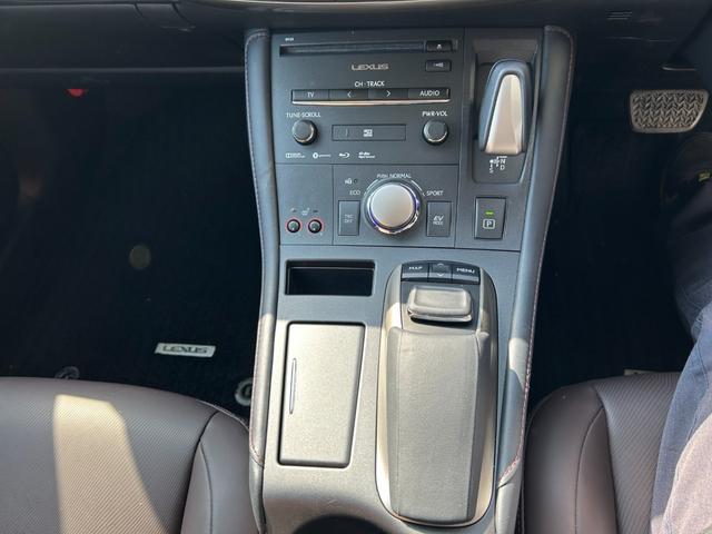 ＣＴ ＣＴ２００ｈ　バージョンＣ　冠水歴車ナビＴＶバックカメラＥＴＣ車載器ＢＴオーディオ対応セーフティセンスリクラッシュセーフティー禁煙車ドライブレコーダーパドルシフトクルコンスマートキー２本オートマチックハイビーム前席シートヒーター（72枚目）