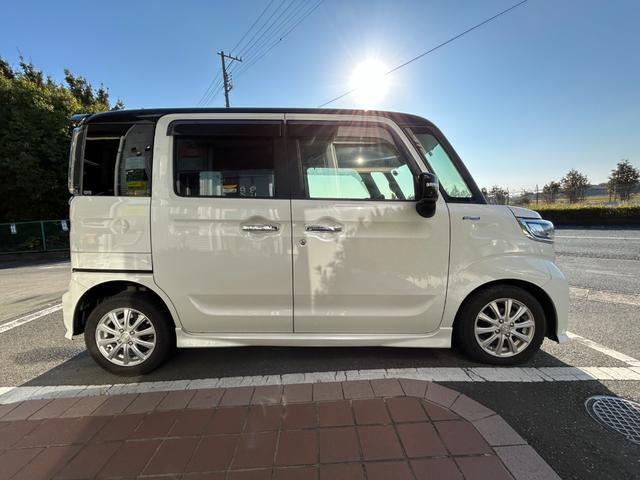 スペーシアカスタム ハイブリッドＸＳターボ　冠水歴車ＥＴＣ車載器インタークーラーターボ運転席シートヒーターパドルシフトパワーアウトレットスマートキー２本Ｐスタートイモビライザー付禁煙車バックカメラ付衝突安全ボディー衝突軽減ブレーキ無し（7枚目）