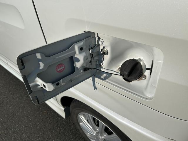 スペーシアカスタム ハイブリッドＸＳターボ　冠水歴車ＥＴＣ車載器インタークーラーターボ運転席シートヒーターパドルシフトパワーアウトレットスマートキー２本Ｐスタートイモビライザー付禁煙車バックカメラ付衝突安全ボディー衝突軽減ブレーキ無し（33枚目）