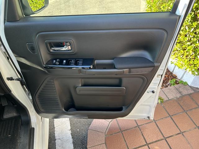 スペーシアカスタム ハイブリッドＸＳターボ　冠水歴車ＥＴＣ車載器インタークーラーターボ運転席シートヒーターパドルシフトパワーアウトレットスマートキー２本Ｐスタートイモビライザー付禁煙車バックカメラ付衝突安全ボディー衝突軽減ブレーキ無し（37枚目）