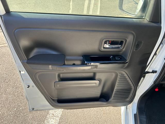 スペーシアカスタム ハイブリッドＸＳターボ　冠水歴車ＥＴＣ車載器インタークーラーターボ運転席シートヒーターパドルシフトパワーアウトレットスマートキー２本Ｐスタートイモビライザー付禁煙車バックカメラ付衝突安全ボディー衝突軽減ブレーキ無し（43枚目）