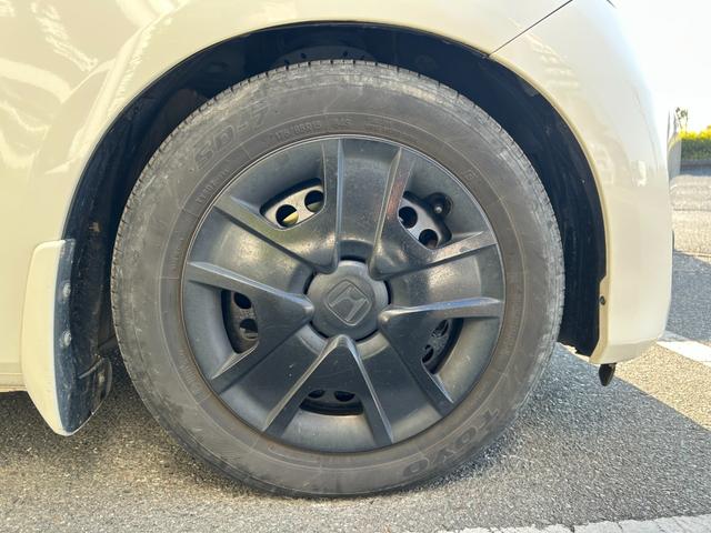 フィットハイブリッド ベースグレード 禁煙車ワンオーナーメンテナンスノート取説スペアキー付ハイブリッド車ナビTVドライブレコーダーETC車載器付ACPSPWキーレスエントリーフル装備衝突安全ボディークルーズコントロール(29枚目)