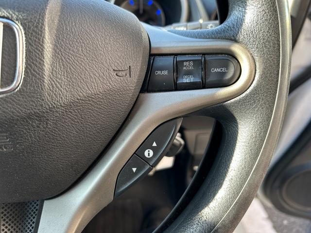 フィットハイブリッド ベースグレード 禁煙車ワンオーナーメンテナンスノート取説スペアキー付ハイブリッド車ナビTVドライブレコーダーETC車載器付ACPSPWキーレスエントリーフル装備衝突安全ボディークルーズコントロール(68枚目)