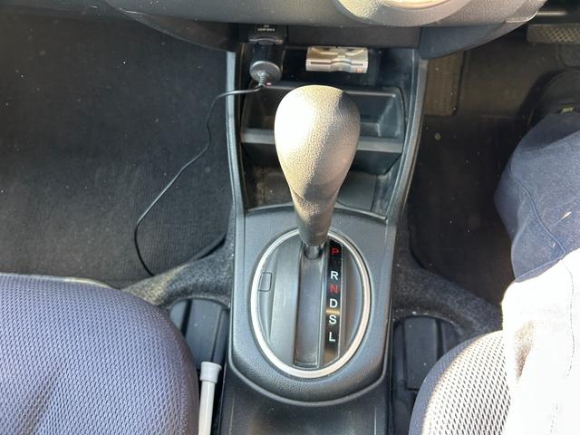 フィットハイブリッド ベースグレード 禁煙車ワンオーナーメンテナンスノート取説スペアキー付ハイブリッド車ナビTVドライブレコーダーETC車載器付ACPSPWキーレスエントリーフル装備衝突安全ボディークルーズコントロール(73枚目)