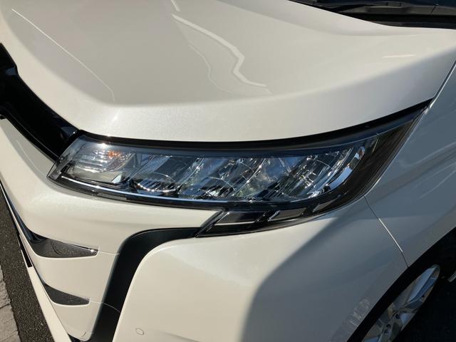 ノア Ｇ　冠水歴車４ＷＤナビバックカメラＢＴオーディオ対応ＥＴＣ２．０セーフティセンス衝突軽減ブレーキプリクラッシュセーフティーオートマチックハイビームスマートキーＰスタート禁煙レーダークルコン３列シート８名乗（25枚目）