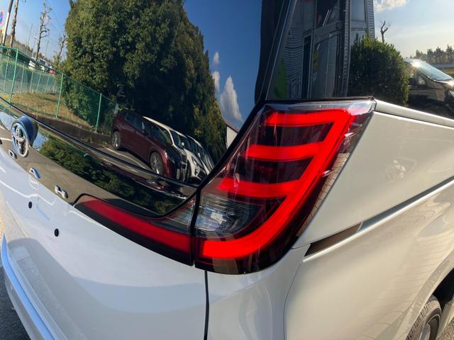 ノア Ｇ　冠水歴車４ＷＤナビバックカメラＢＴオーディオ対応ＥＴＣ２．０セーフティセンス衝突軽減ブレーキプリクラッシュセーフティーオートマチックハイビームスマートキーＰスタート禁煙レーダークルコン３列シート８名乗（29枚目）