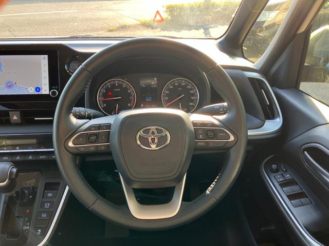 ノア Ｇ　冠水歴車４ＷＤナビバックカメラＢＴオーディオ対応ＥＴＣ２．０セーフティセンス衝突軽減ブレーキプリクラッシュセーフティーオートマチックハイビームスマートキーＰスタート禁煙レーダークルコン３列シート８名乗（54枚目）