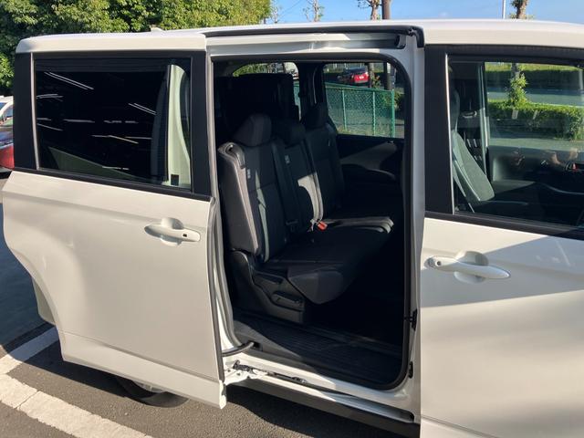 ノア Ｇ　冠水歴車４ＷＤナビバックカメラＢＴオーディオ対応ＥＴＣ２．０セーフティセンス衝突軽減ブレーキプリクラッシュセーフティーオートマチックハイビームスマートキーＰスタート禁煙レーダークルコン３列シート８名乗（63枚目）