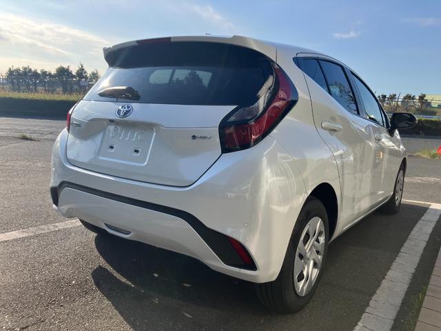 アクア Ｘ　冠水歴車ナビバックカメラＢＴオーディオ対応ＥＴＣ車載器セーフティセンス衝突軽減ブレーキプリクラッシュセーフティースマートキーＰスタート禁煙車ＡＣ１００Ｖ電源オートマチックハイビームクルーズコントロール（9枚目）