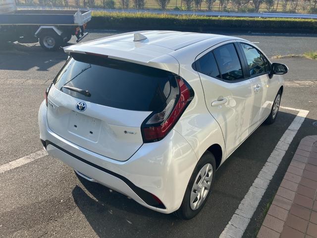 アクア Ｘ　冠水歴車ナビバックカメラＢＴオーディオ対応ＥＴＣ車載器セーフティセンス衝突軽減ブレーキプリクラッシュセーフティースマートキーＰスタート禁煙車ＡＣ１００Ｖ電源オートマチックハイビームクルーズコントロール（10枚目）