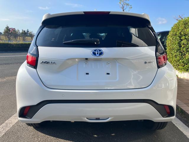 アクア Ｘ　冠水歴車ナビバックカメラＢＴオーディオ対応ＥＴＣ車載器セーフティセンス衝突軽減ブレーキプリクラッシュセーフティースマートキーＰスタート禁煙車ＡＣ１００Ｖ電源オートマチックハイビームクルーズコントロール（11枚目）
