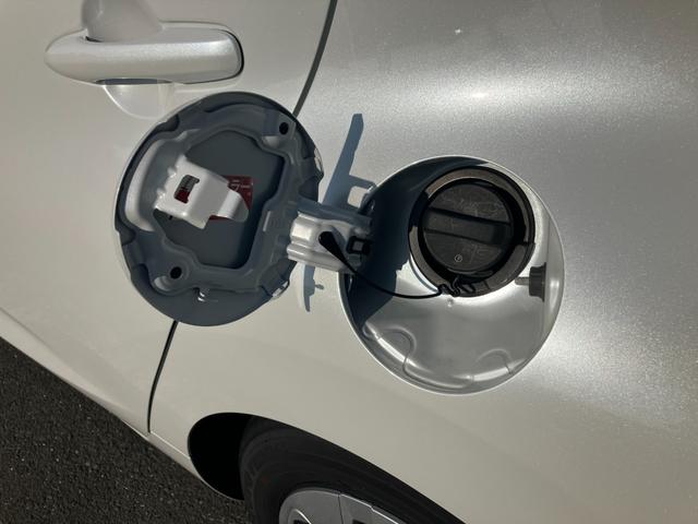 アクア Ｘ　冠水歴車ナビバックカメラＢＴオーディオ対応ＥＴＣ車載器セーフティセンス衝突軽減ブレーキプリクラッシュセーフティースマートキーＰスタート禁煙車ＡＣ１００Ｖ電源オートマチックハイビームクルーズコントロール（26枚目）