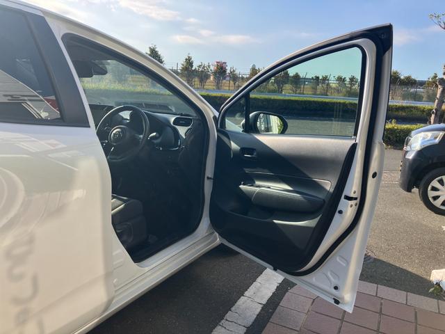 アクア Ｘ　冠水歴車ナビバックカメラＢＴオーディオ対応ＥＴＣ車載器セーフティセンス衝突軽減ブレーキプリクラッシュセーフティースマートキーＰスタート禁煙車ＡＣ１００Ｖ電源オートマチックハイビームクルーズコントロール（37枚目）