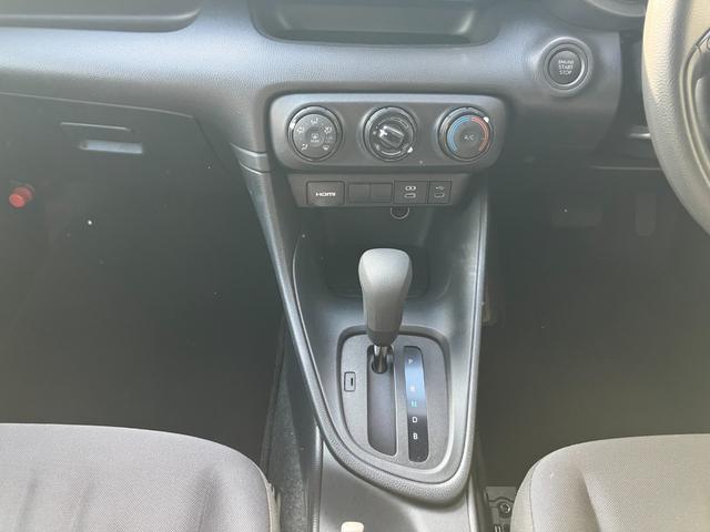 ヤリス X 冠水歴車ナビバックカメラBTオーディオ対応ETC車載器スマートキーPスタートホワイトパール禁煙車レンタカー歴セーフティセンス衝突軽減ブレーキプリクラッシュセーフティー踏間違防止オートマチックハイビーム(44枚目)