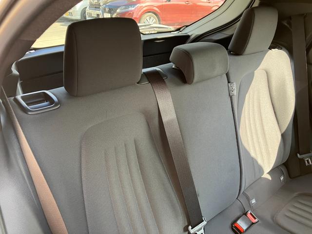 ヤリス X 冠水歴車ナビバックカメラBTオーディオ対応ETC車載器スマートキーPスタートホワイトパール禁煙車レンタカー歴セーフティセンス衝突軽減ブレーキプリクラッシュセーフティー踏間違防止オートマチックハイビーム(64枚目)