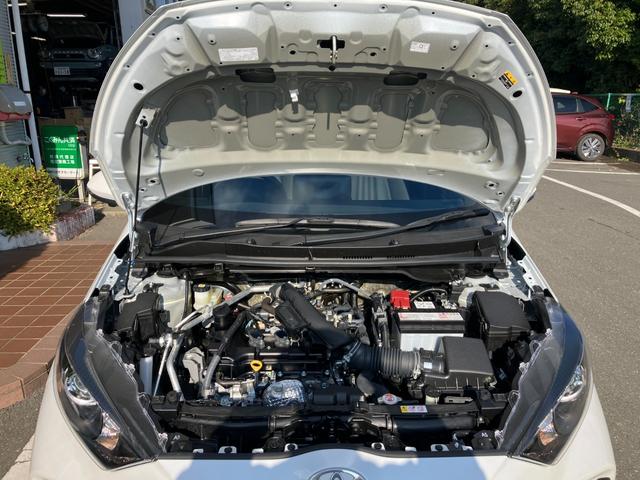 ヤリス Ｘ　冠水歴車ナビバックカメラ全方位モニターＢＴ対応ＥＴＣ車載器スマートキーＰスタートパール白禁煙車レンタカー歴セーフティセンス衝突軽減ブレーキプリクラッシュセーフティー踏み間違防止オートマチックハイビーム（15枚目）