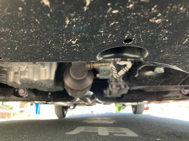 ヤリス Ｘ　冠水歴車ナビバックカメラ全方位モニターＢＴ対応ＥＴＣ車載器スマートキーＰスタートパール白禁煙車レンタカー歴セーフティセンス衝突軽減ブレーキプリクラッシュセーフティー踏み間違防止オートマチックハイビーム（19枚目）