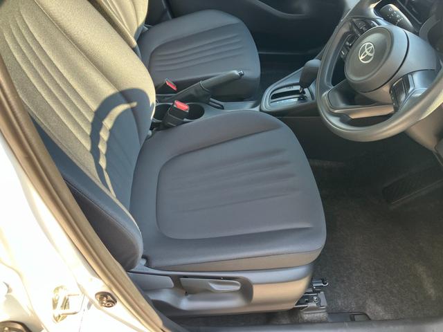 ヤリス Ｘ　冠水歴車ナビバックカメラ全方位モニターＢＴ対応ＥＴＣ車載器スマートキーＰスタートパール白禁煙車レンタカー歴セーフティセンス衝突軽減ブレーキプリクラッシュセーフティー踏み間違防止オートマチックハイビーム（40枚目）