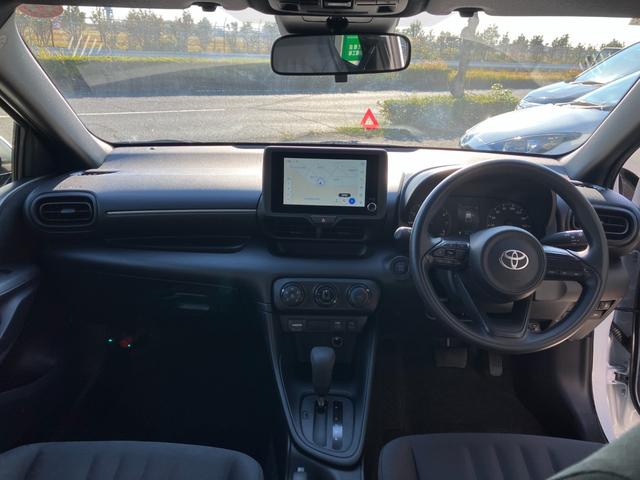 ヤリス Ｘ　冠水歴車ナビバックカメラ全方位モニターＢＴ対応ＥＴＣ車載器スマートキーＰスタートパール白禁煙車レンタカー歴セーフティセンス衝突軽減ブレーキプリクラッシュセーフティー踏み間違防止オートマチックハイビーム（57枚目）