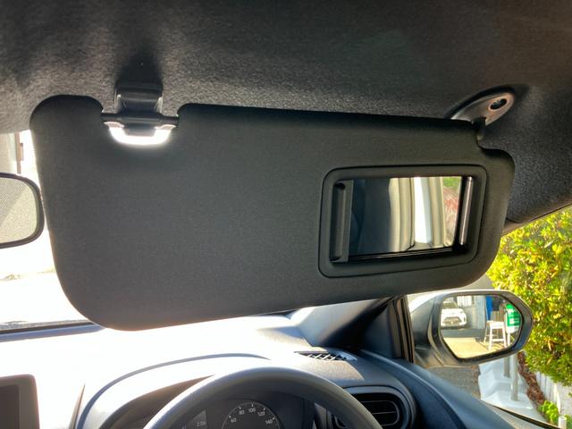 ヤリス Ｘ　冠水歴車ナビバックカメラ全方位モニターＢＴ対応ＥＴＣ車載器スマートキーＰスタートパール白禁煙車レンタカー歴セーフティセンス衝突軽減ブレーキプリクラッシュセーフティー踏み間違防止オートマチックハイビーム（59枚目）