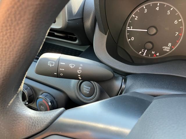 ヤリス Ｘ　冠水歴車ナビバックカメラ全方位モニターＢＴ対応ＥＴＣ車載器スマートキーＰスタートパール白禁煙車レンタカー歴セーフティセンス衝突軽減ブレーキプリクラッシュセーフティー踏み間違防止オートマチックハイビーム（67枚目）