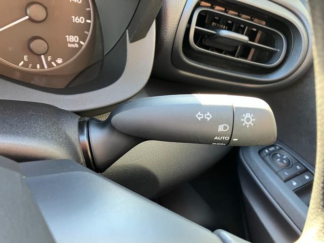 ヤリス Ｘ　冠水歴車ナビバックカメラ全方位モニターＢＴ対応ＥＴＣ車載器スマートキーＰスタートパール白禁煙車レンタカー歴セーフティセンス衝突軽減ブレーキプリクラッシュセーフティー踏み間違防止オートマチックハイビーム（68枚目）