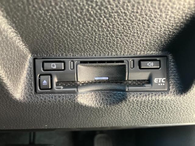 ヤリス Ｘ　冠水歴車ナビバックカメラ全方位モニターＢＴ対応ＥＴＣ車載器スマートキーＰスタートパール白禁煙車レンタカー歴セーフティセンス衝突軽減ブレーキプリクラッシュセーフティー踏み間違防止オートマチックハイビーム（72枚目）