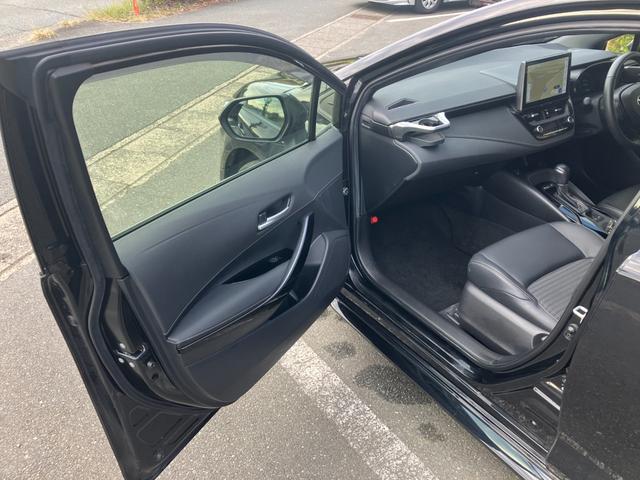 カローラ ハイブリッド ダブルバイビー 冠水歴車4WDナビTVバックカメラBT対応ETC2.0セーフティセンスプリクラッシュセーフティーレーダークルコン禁煙車ステアリングヒータースマートキー2本ハイブリッド車オートマチックハイビーム(43枚目)