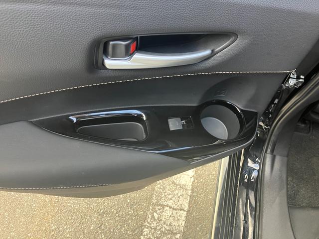 カローラ ハイブリッド ダブルバイビー 冠水歴車4WDナビTVバックカメラBT対応ETC2.0セーフティセンスプリクラッシュセーフティーレーダークルコン禁煙車ステアリングヒータースマートキー2本ハイブリッド車オートマチックハイビーム(49枚目)