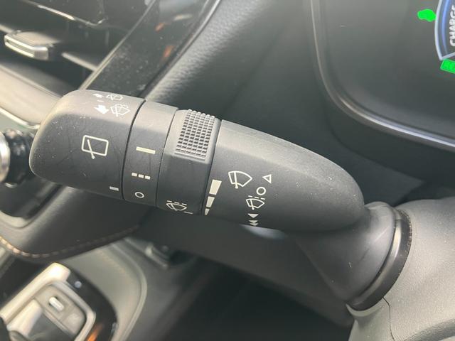 カローラ ハイブリッド ダブルバイビー 冠水歴車4WDナビTVバックカメラBT対応ETC2.0セーフティセンスプリクラッシュセーフティーレーダークルコン禁煙車ステアリングヒータースマートキー2本ハイブリッド車オートマチックハイビーム(71枚目)
