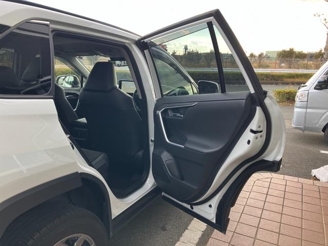 RAV4 ハイブリッドG 冠水歴車ナビTV全方位モニターETC2.0セーフティセンスプリクラッシュセーフティーレーダークルーズコントロール禁煙車ステアリングヒータースマートキーオートマチックハイビームハイブリッド車ドラレコ付(49枚目)