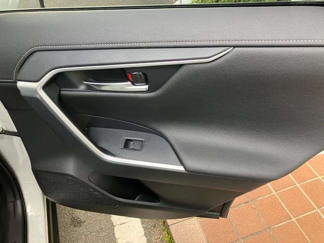 RAV4 ハイブリッドG 冠水歴車ナビTV全方位モニターETC2.0セーフティセンスプリクラッシュセーフティーレーダークルーズコントロール禁煙車ステアリングヒータースマートキーオートマチックハイビームハイブリッド車ドラレコ付(50枚目)