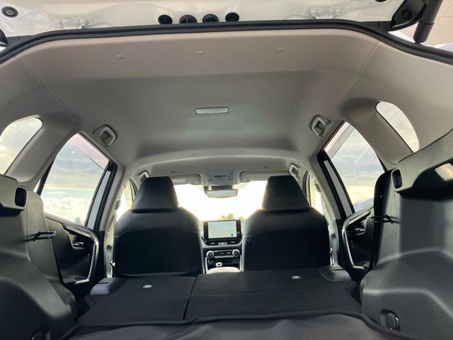 RAV4 ハイブリッドG 冠水歴車ナビTV全方位モニターETC2.0セーフティセンスプリクラッシュセーフティーレーダークルーズコントロール禁煙車ステアリングヒータースマートキーオートマチックハイビームハイブリッド車ドラレコ付(62枚目)