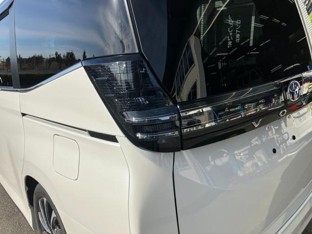 ヴォクシー ハイブリッドＳ－Ｚ　冠水歴車ナビＴＶバックカメラ全方位モニターリヤフリップダウンモニタセーフティーセンスプリクラッシュセーフティーレーダークルコンスマートキー２本Ｐスタートイモビ禁煙車ＥＴＣ２．０両側パワスラＬＥＤヘッド（24枚目）