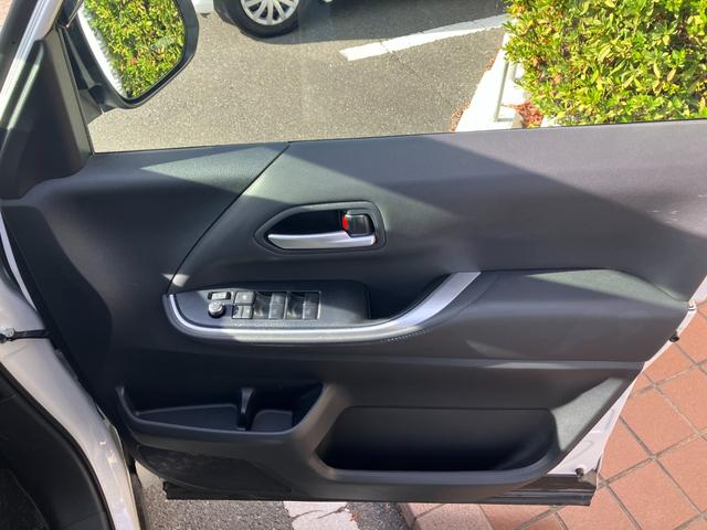 ヴォクシー ハイブリッドＳ－Ｚ　冠水歴車ナビＴＶバックカメラ全方位モニターリヤフリップダウンモニタセーフティーセンスプリクラッシュセーフティーレーダークルコンスマートキー２本Ｐスタートイモビ禁煙車ＥＴＣ２．０両側パワスラＬＥＤヘッド（41枚目）