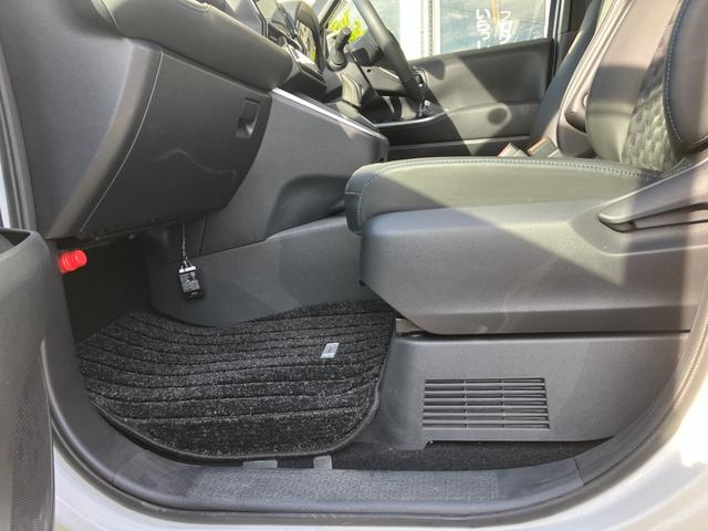 ヴォクシー ハイブリッドＳ－Ｚ　冠水歴車ナビＴＶバックカメラ全方位モニターリヤフリップダウンモニタセーフティーセンスプリクラッシュセーフティーレーダークルコンスマートキー２本Ｐスタートイモビ禁煙車ＥＴＣ２．０両側パワスラＬＥＤヘッド（48枚目）