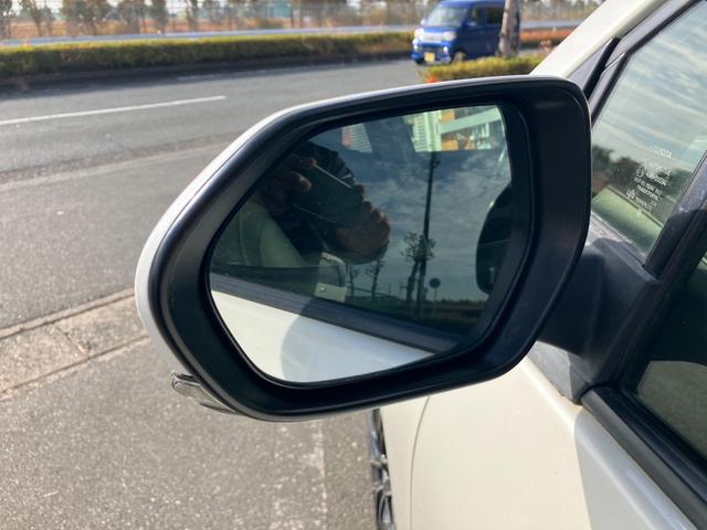 プリウス Ｓセーフティプラス　冠水歴車ナビＴＶバックカメラＢＴ対応ＥＴＣ車載器セーフティセンスプリクラッシュセーフティーレーダークルーズコントロールスマートキーＰスタートイモビ禁煙車オートマチックハイビームドラレコパール白（22枚目）