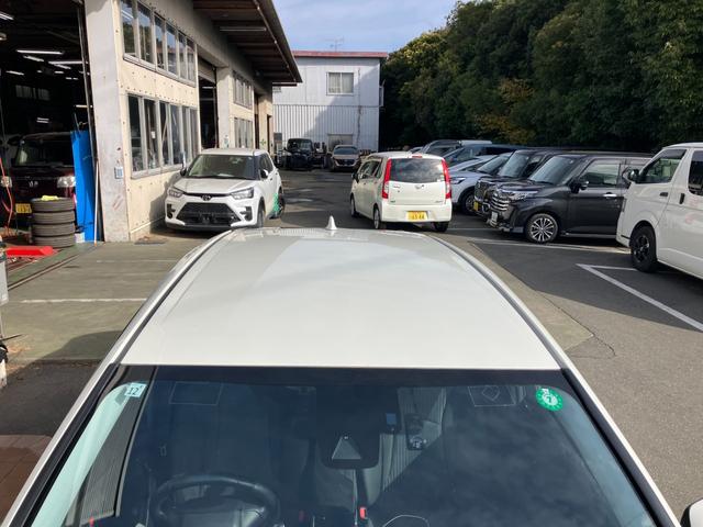 プリウス Ｓセーフティプラス　冠水歴車ナビＴＶバックカメラＢＴ対応ＥＴＣ車載器セーフティセンスプリクラッシュセーフティーレーダークルーズコントロールスマートキーＰスタートイモビ禁煙車オートマチックハイビームドラレコパール白（25枚目）