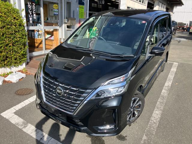 セレナ ハイウェイスター 冠水歴車ワンオーナーナビTVCDDVDBT対応アラウンドビューモニター両側パワスラエマージェンシーブレーキプロパイロット禁煙車アダプティブクルーズコントロールスマートキー2本メンテノート取説ドラレコ付(3枚目)