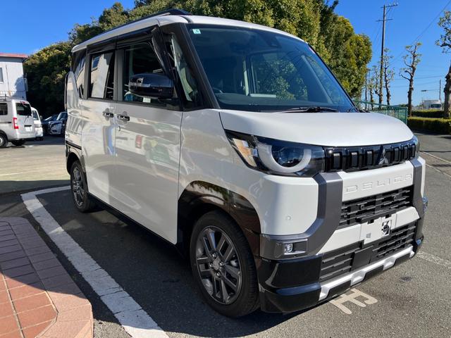デリカミニ Ｇ　プレミアム　冠水歴車ナビＴＶバックカメラアラウンドビューモニターＢＴオーディオ対応エマージェンシーブレーキ禁煙車イパイロットアダプティブクルコンスマートキー２本Ｐスタート両側パワスラ前席シートステアリングヒーター（5枚目）