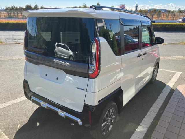 デリカミニ Ｇ　プレミアム　冠水歴車ナビＴＶバックカメラアラウンドビューモニターＢＴオーディオ対応エマージェンシーブレーキ禁煙車イパイロットアダプティブクルコンスマートキー２本Ｐスタート両側パワスラ前席シートステアリングヒーター（9枚目）